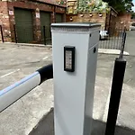 Fountain Apartment No 5 With Free Parking